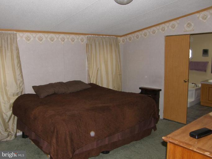 16815 Alcott Road, Unit 634 Hagerstown, MD 21740 - Photo 7 of 10 Master Bedroom