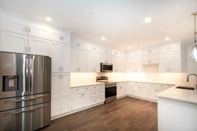 $875,000 | 2 Proprietors Drive, Unit 24, Marshfield, MA 02050