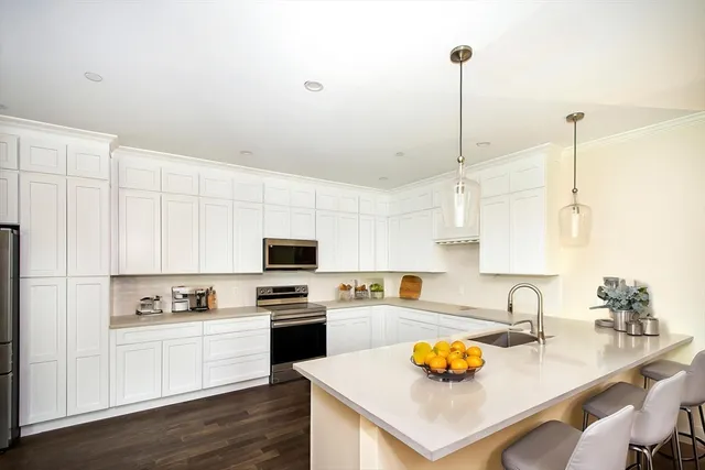 $875,000 | 2 Proprietors Drive, Unit 24, Marshfield, MA 02050