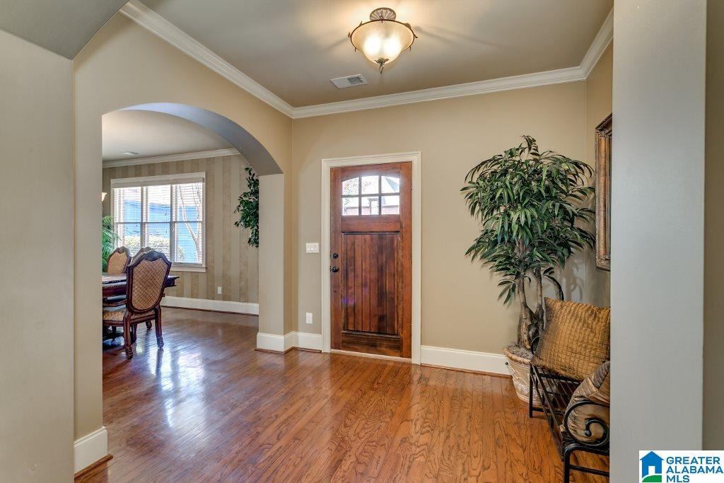 5728 Chestnut Trace Birmingham, AL 35244 - Photo 2 of 25