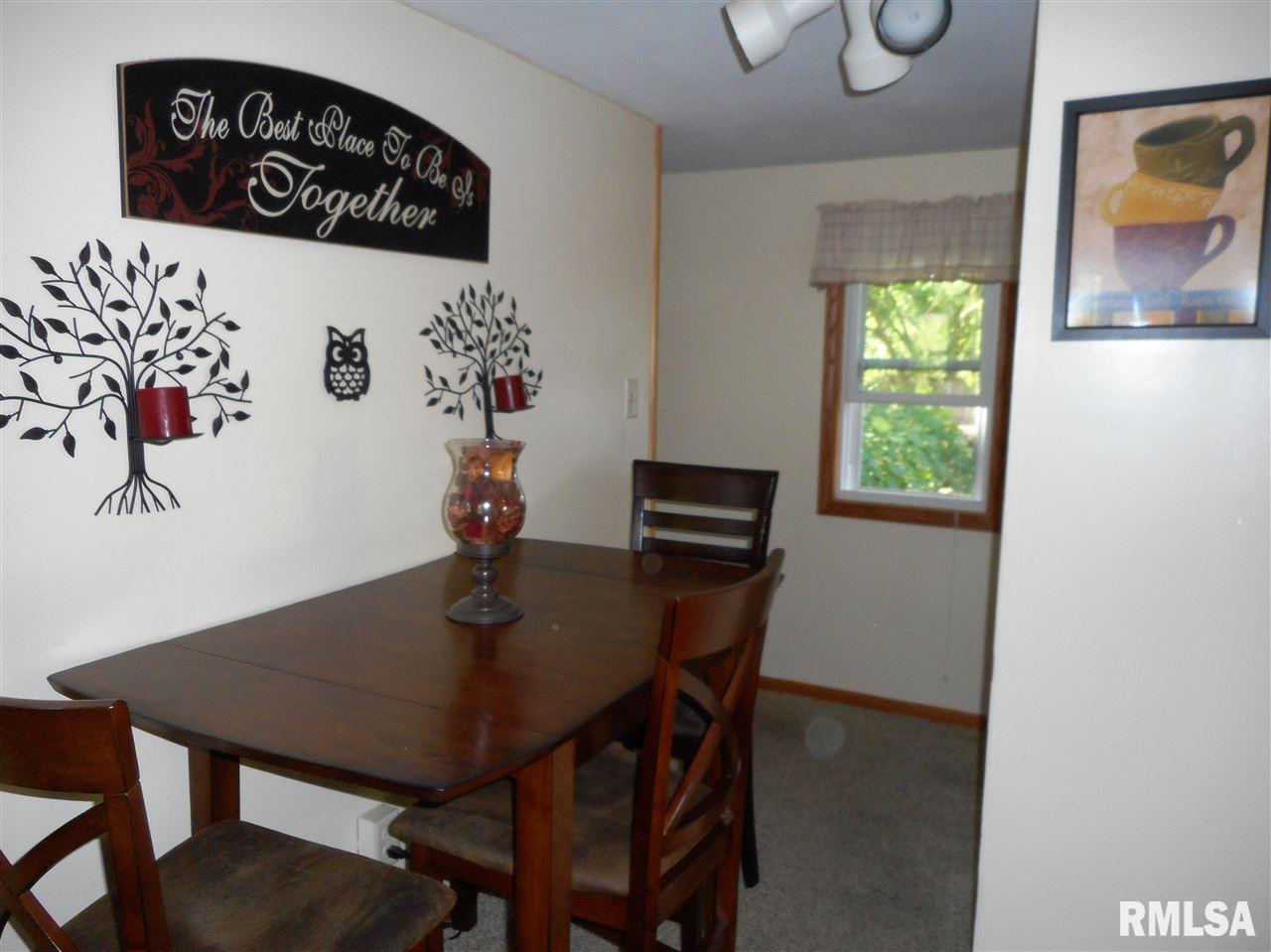 18190 North Spencer Road Pleasant Valley, IA 52767 - Photo 8 of 18 Gallery Image 8