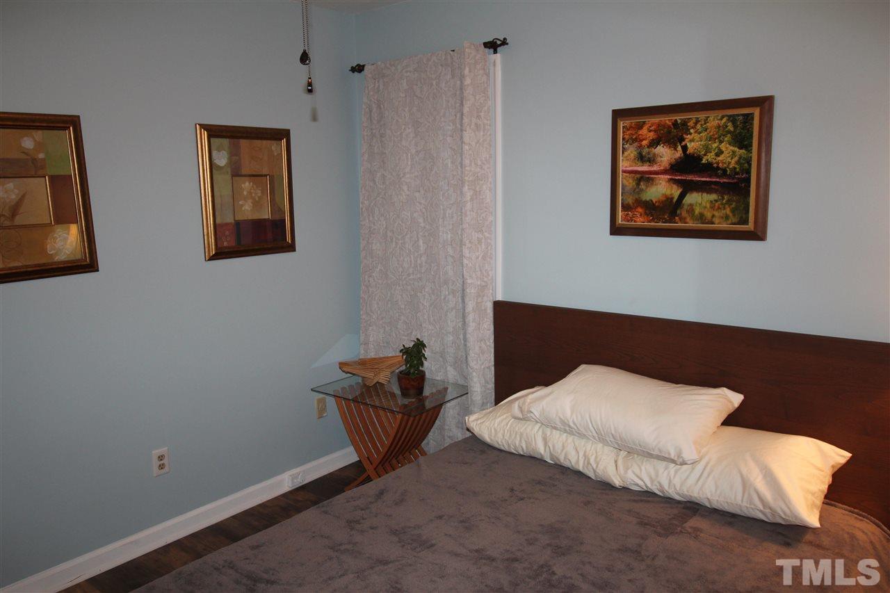 401 Top Greene Lane Raleigh, NC 27601 - Photo 5 of 9