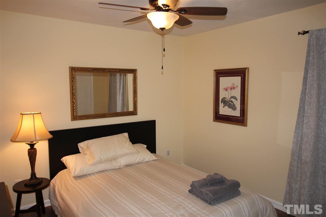 401 Top Greene Lane Raleigh, NC 27601 - Photo 8 of 9