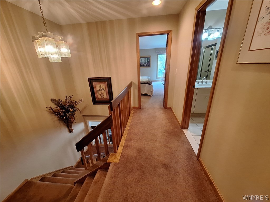 122 Hidden Ridge Common Amherst, NY 14221 - Photo 12 of 26 Second floor landing