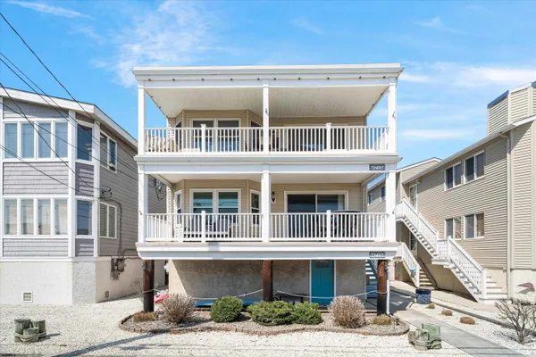 $1,100,000 | 4718 West Avenue, Unit 2, Ocean City, NJ 08226