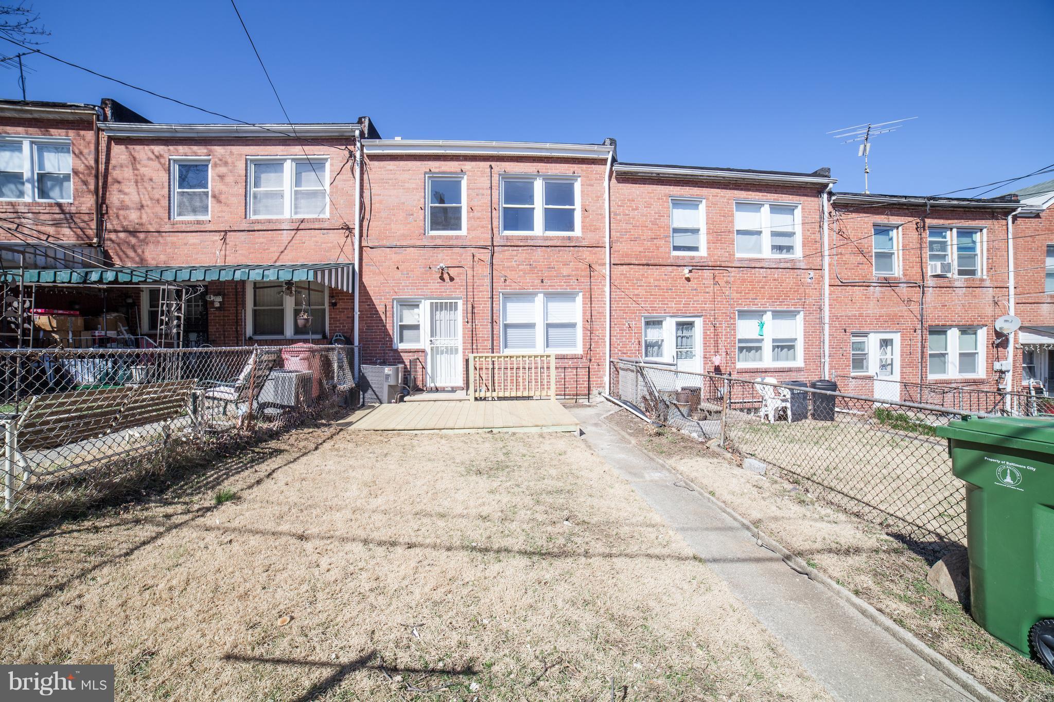 439 Random Road Baltimore, MD 21229 - Photo 16 of 28 Exterior (Rear)