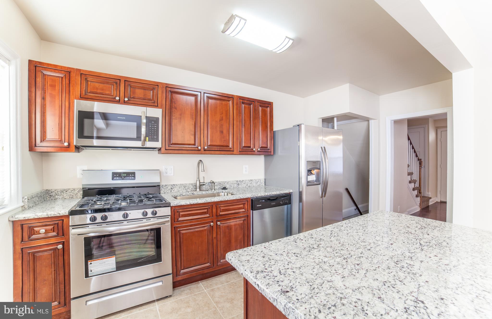 439 Random Road Baltimore, MD 21229 - Photo 7 of 28 Kitchen