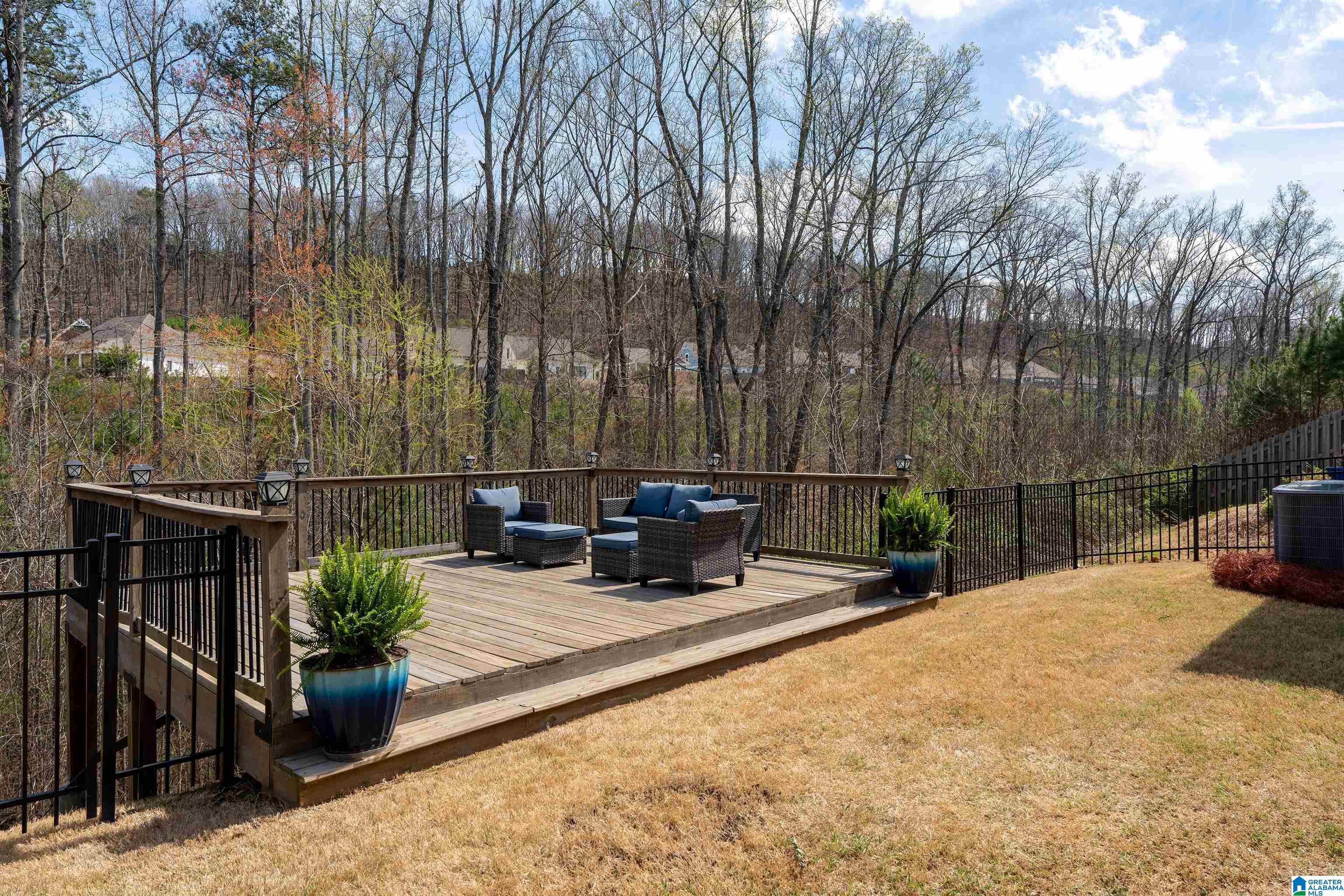 1429 Valley Trace Birmingham, AL 35210 - Photo 24 of 31