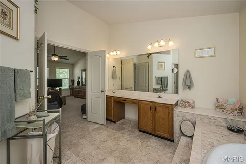$469,900 | 1091 Treeshade Drive, St. Peters, MO 63376