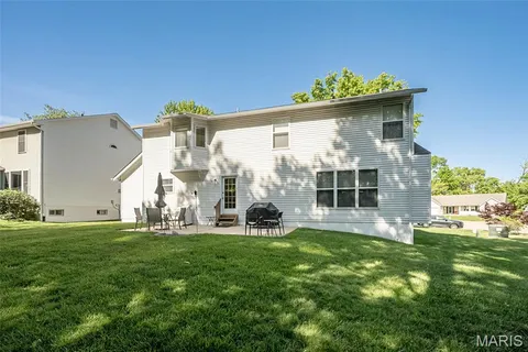 $469,900 | 1091 Treeshade Drive, St. Peters, MO 63376