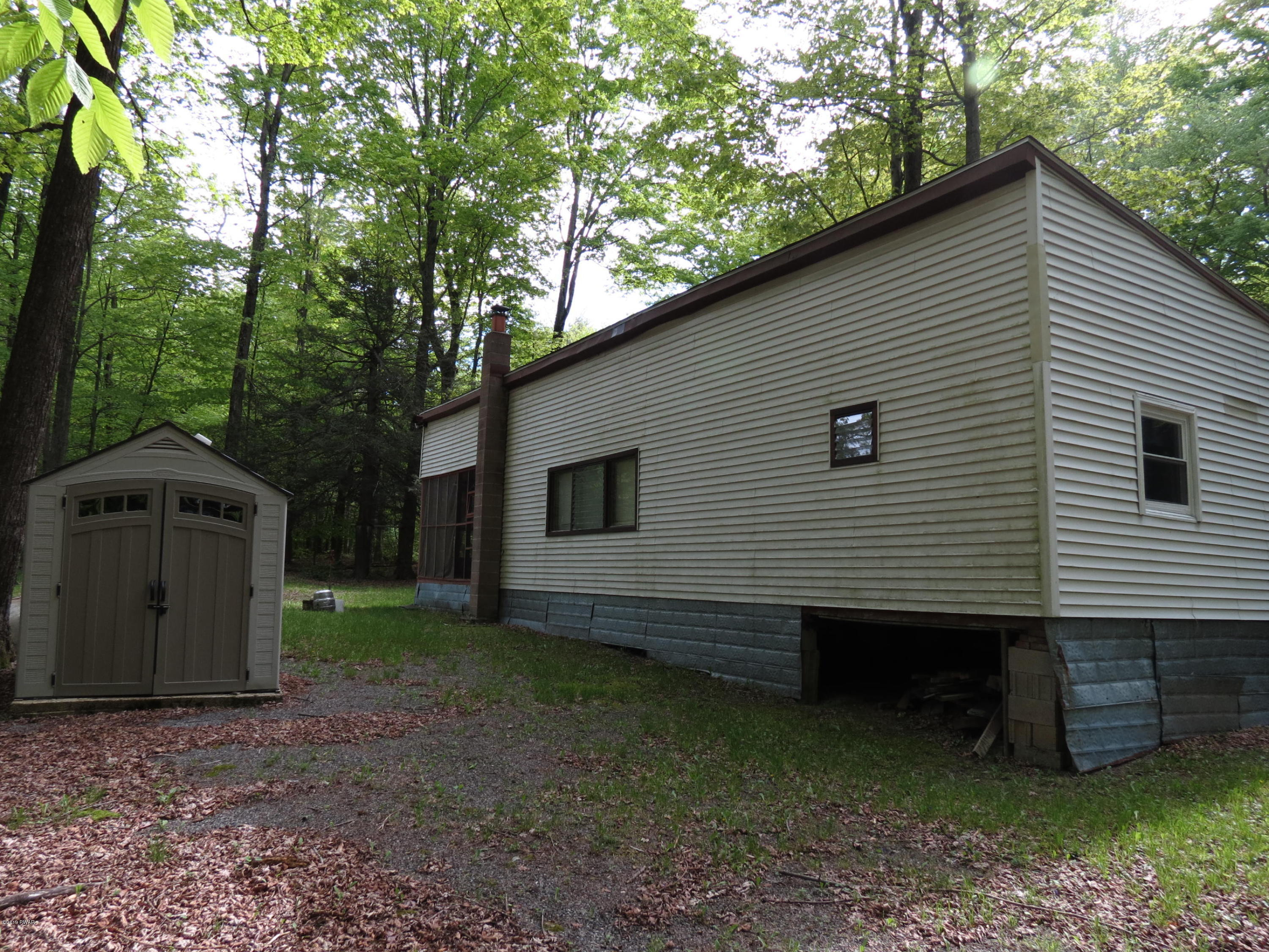 22 Misery Road Canadensis, PA 18325 - Photo 4 of 23
