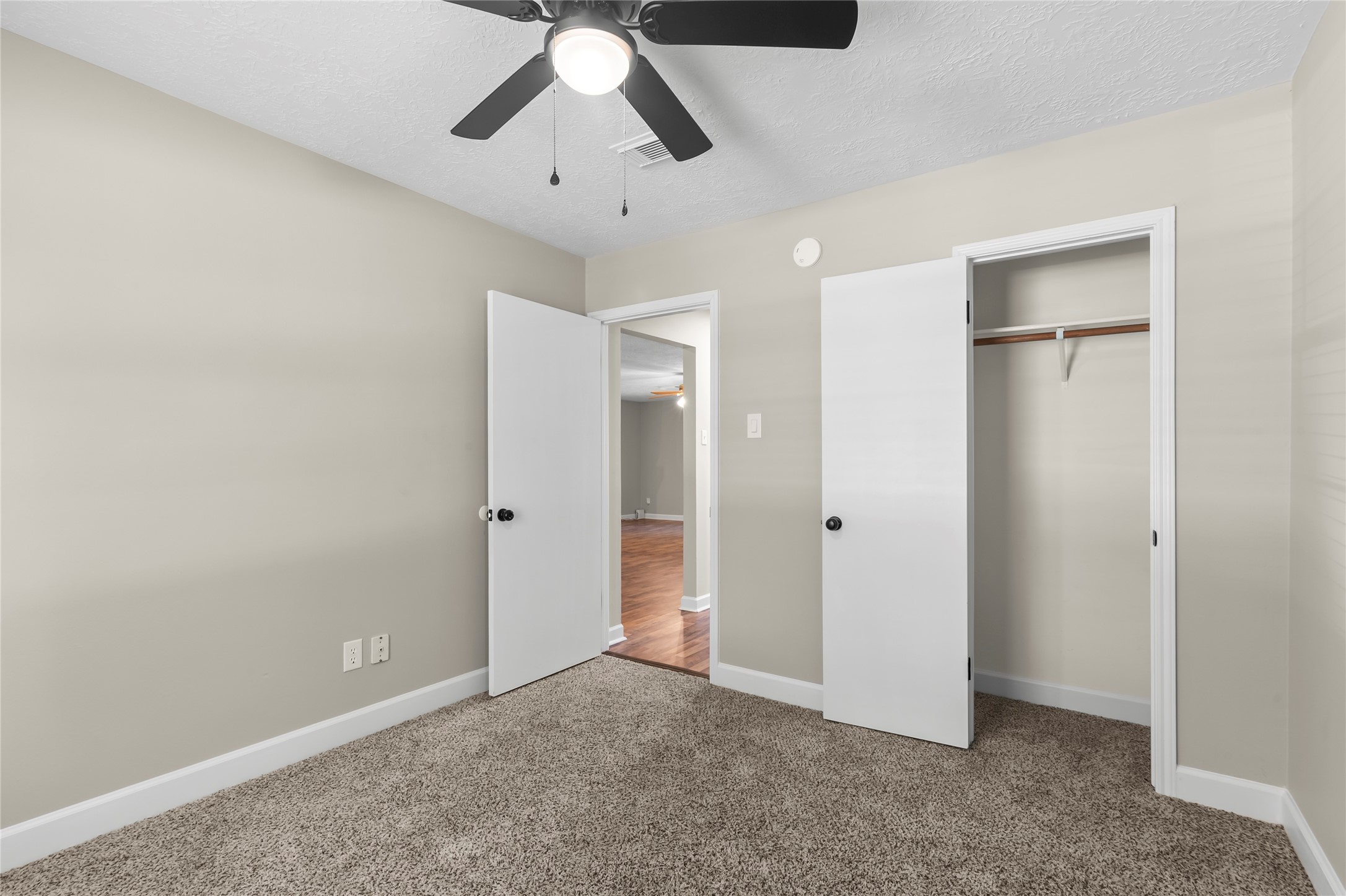 2124 Tower Bridge Road Pearland, TX 77581 - Photo 14 of 24