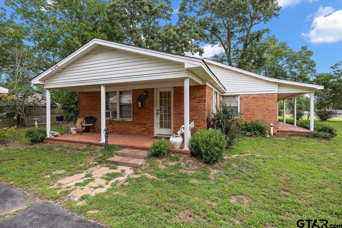 190 Fairview Street Rusk, TX 75785 - Photo 10 of 28