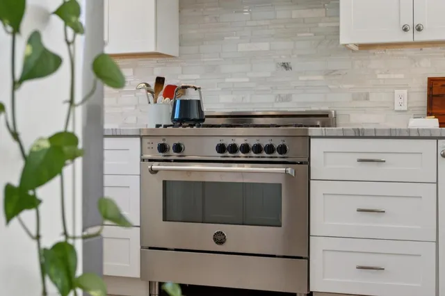a view of front door and bedroom
