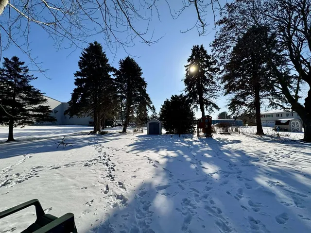 $289,900 | 122 Circle Randolph Wi 53956, Randolph, WI 53956