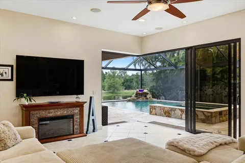 $925,000 | 14614 Sundial Place, Bradenton, FL 34202