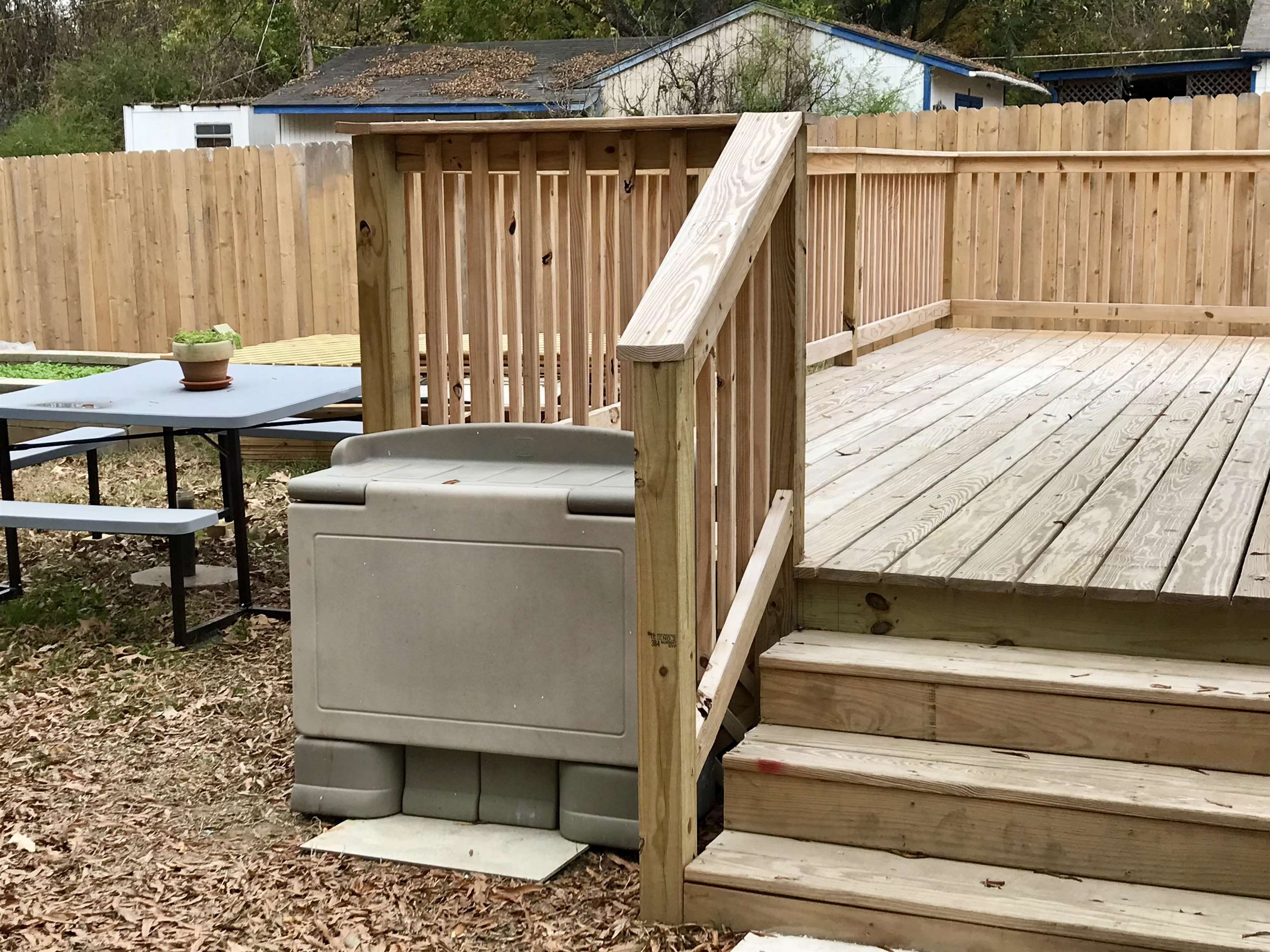 579 Quinn Road Collierville, TN 38017 - Photo 15 of 18 View of wooden deck
