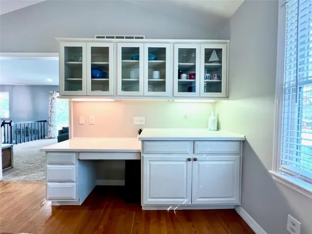 $379,900 | 3129 Ranger Drive, Lawrence, KS 66049