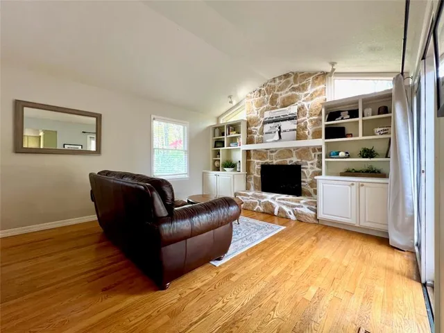 $379,900 | 3129 Ranger Drive, Lawrence, KS 66049