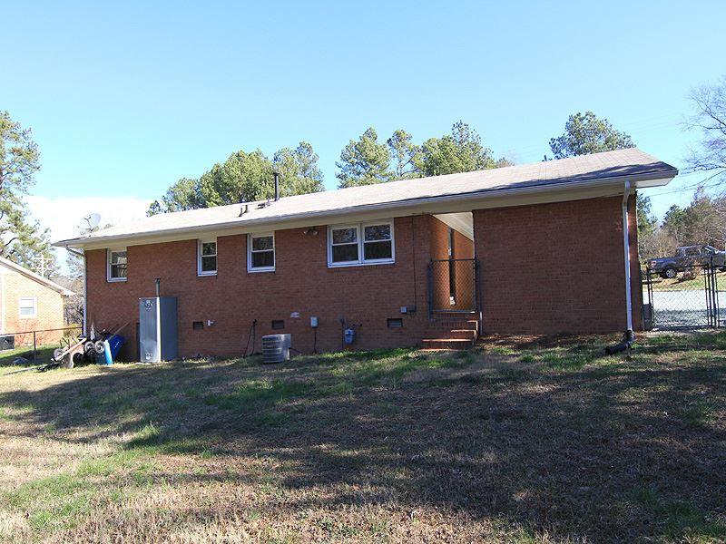 1822 Stage Road Durham, NC 27703 - Photo 12 of 16 Exterior Rear