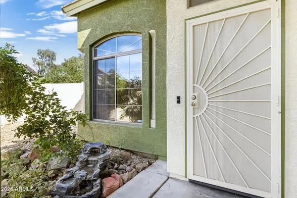 $599,900 | 5739 West Seldon Lane, Glendale, AZ 85302