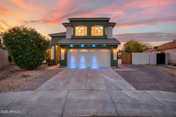 $599,900 | 5739 West Seldon Lane, Glendale, AZ 85302