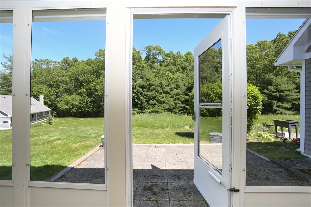 150 North Road, Unit 2 Sudbury, MA 01776 - Photo 3 of 24 Gallery Image 3