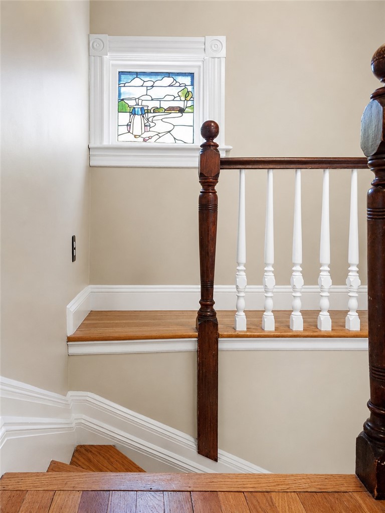 225 Hunts Avenue Pawtucket, RI 02861 - Photo 23 of 35