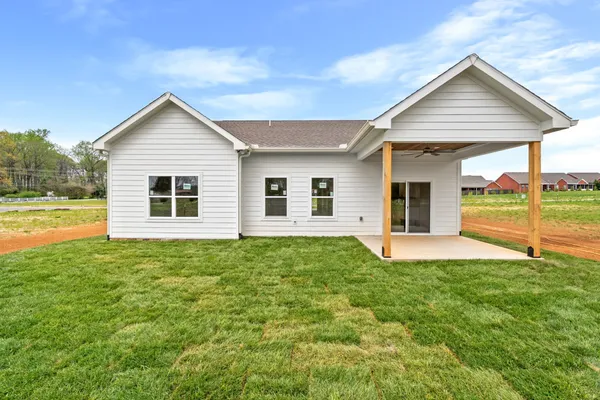 $489,900 | 56 Deer Valley Circle, Winchester, TN 37398