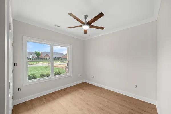$489,900 | 56 Deer Valley Circle, Winchester, TN 37398