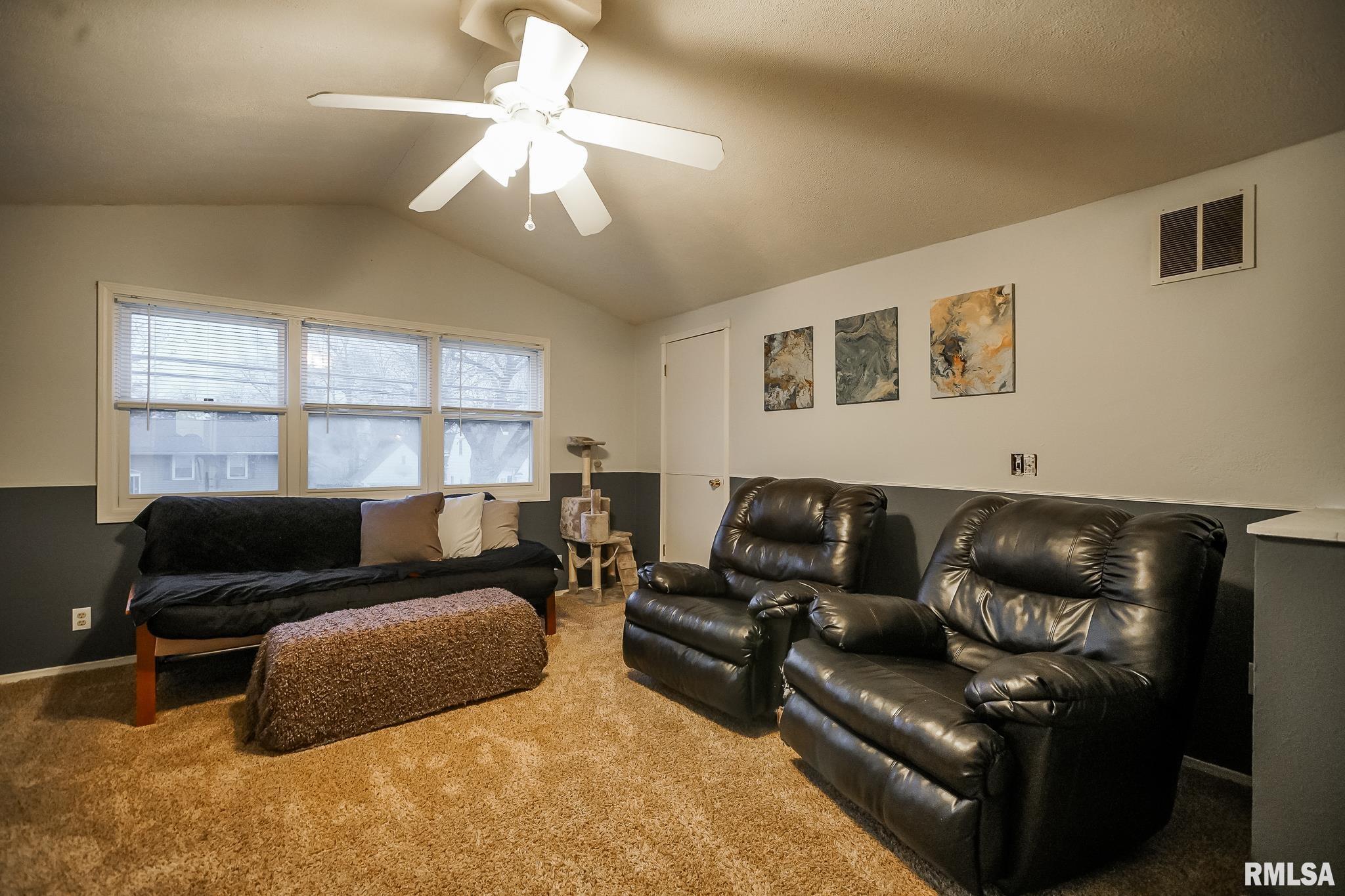 5010 West Pfeiffer Road Bartonville, IL 61607 - Photo 17 of 39 Gallery Image 17