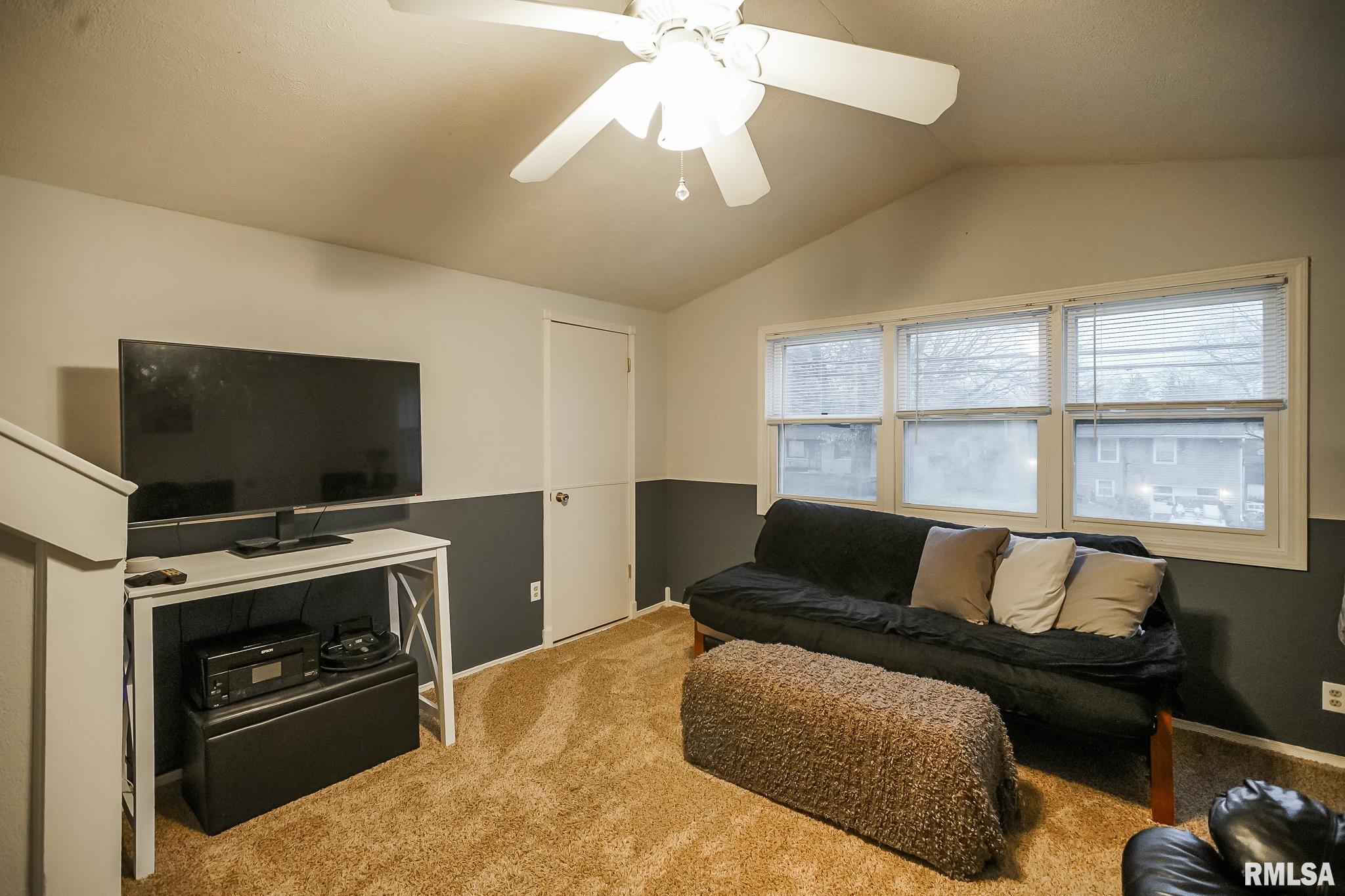 5010 West Pfeiffer Road Bartonville, IL 61607 - Photo 18 of 39 Gallery Image 18