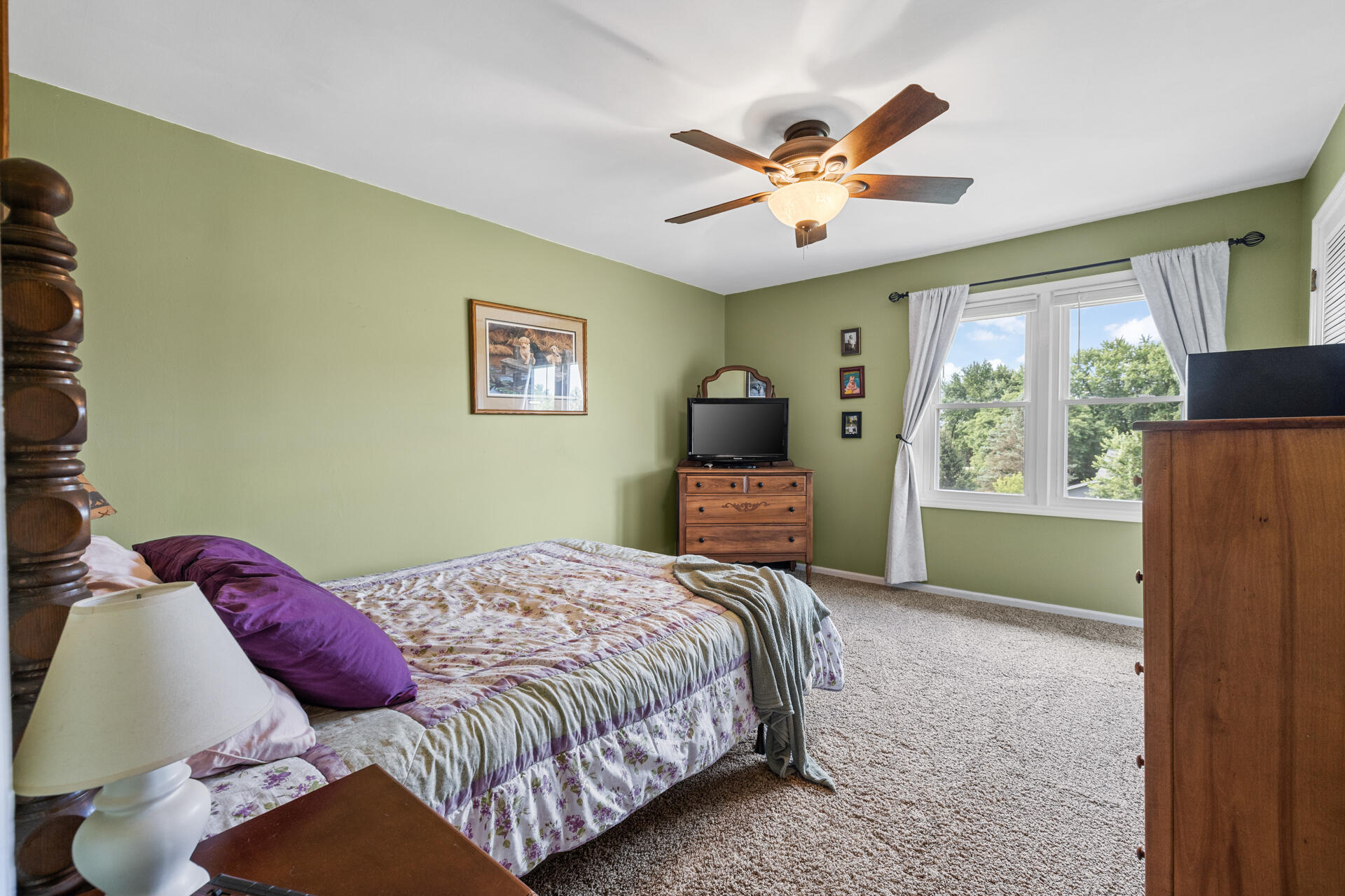 W250S4461 Center Road Waukesha, WI 53189 - Photo 31 of 36 Bedroom