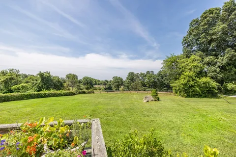 a view of a basket ball ground