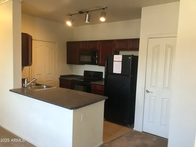 $1,095 | 16013 South Desert Foothills Parkway, Unit 2162, Phoenix, AZ 85048