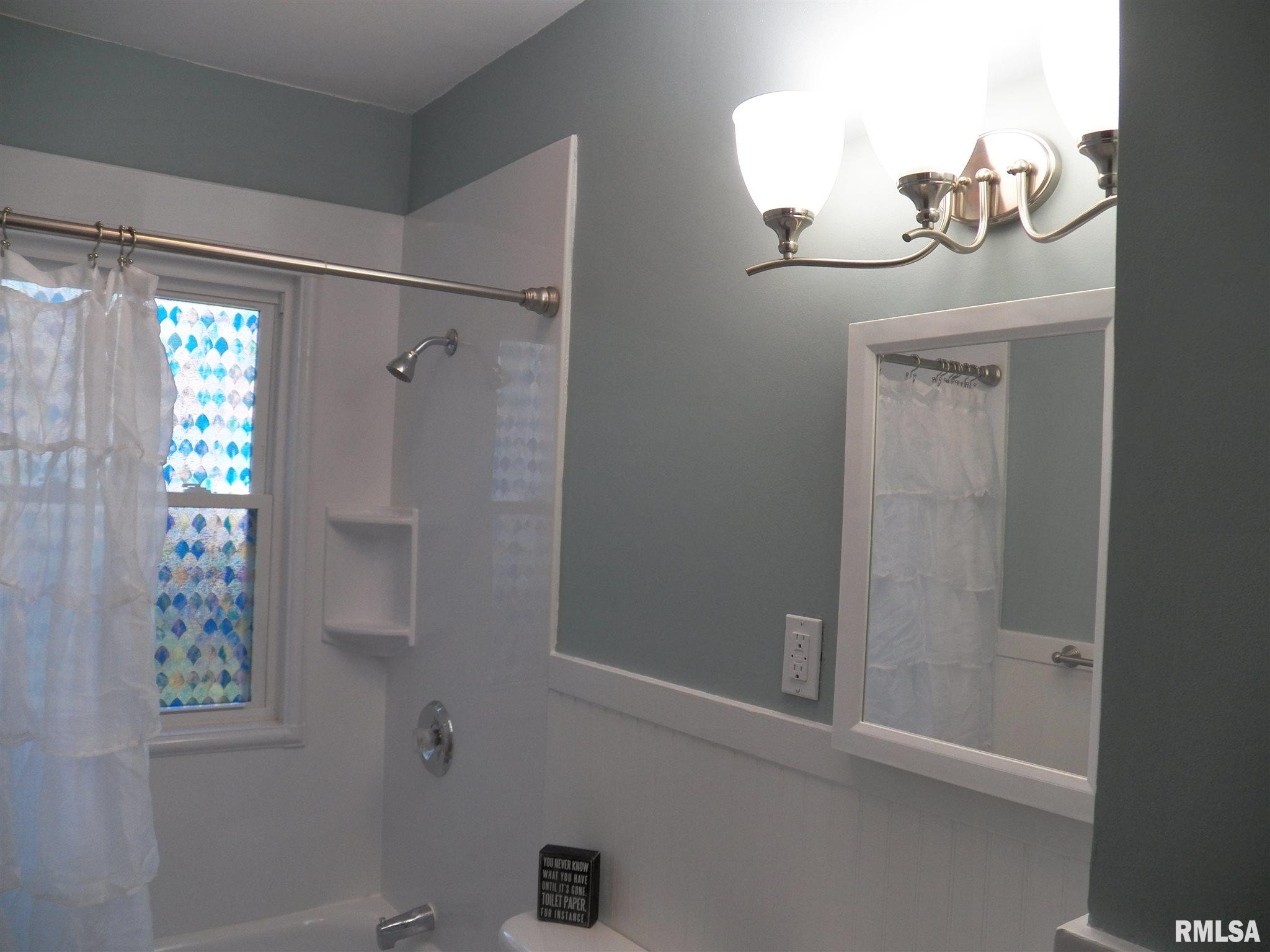 2115 North 7th Street Springfield, IL 62702 - Photo 8 of 40