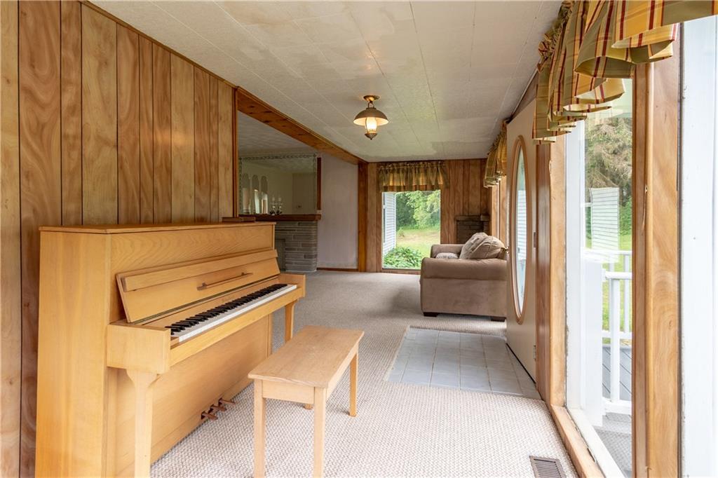 552 Cadogan Slate Lick Road Kittanning, PA 16201 - Photo 5 of 25 Gallery Image 5