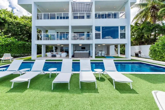 $65,000 | 891 North Venetian Drive, Miami, FL 33139