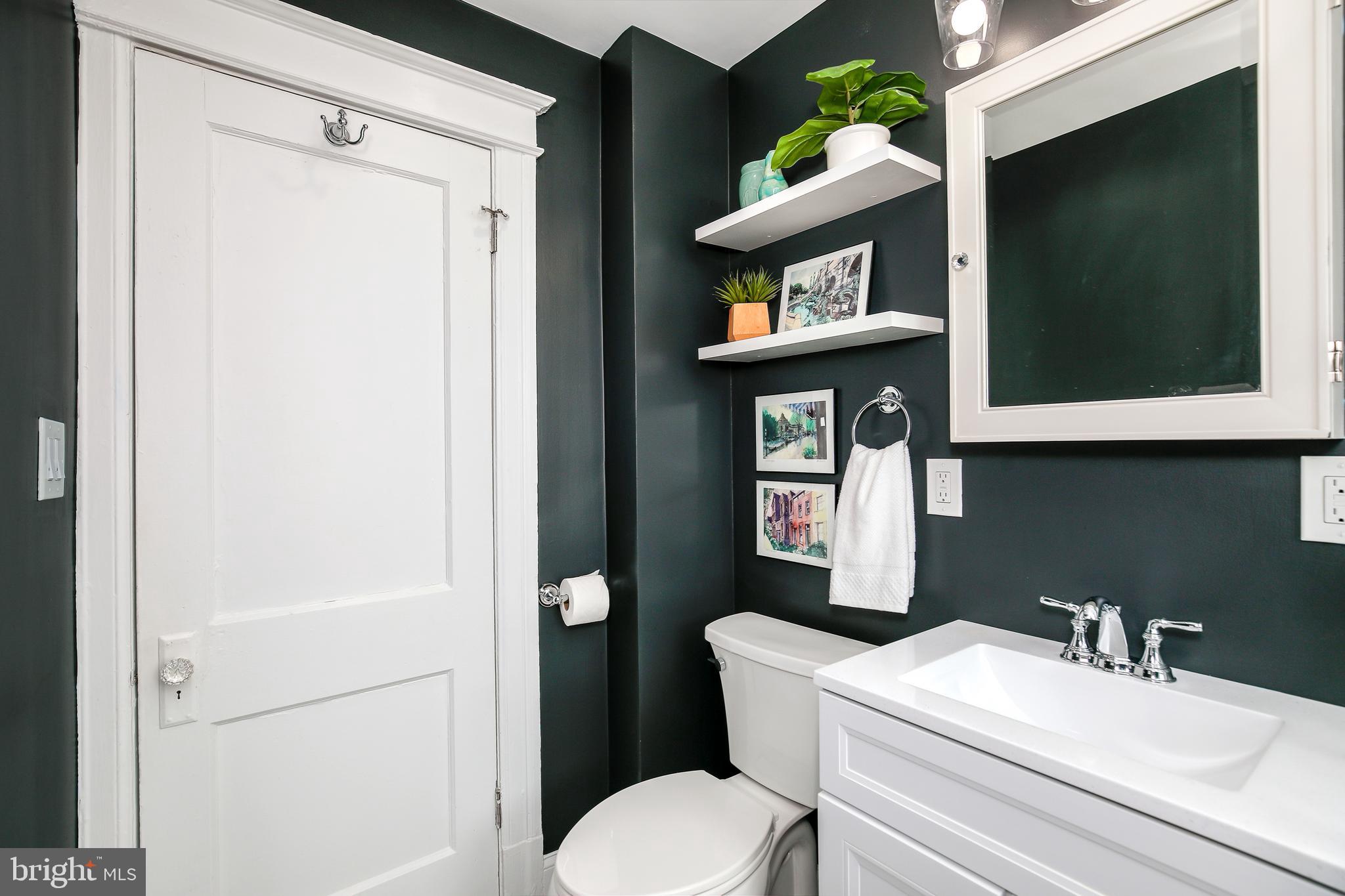 414 Seward Square Southeast, Unit 402 Washington, DC 20003 - Photo 12 of 12