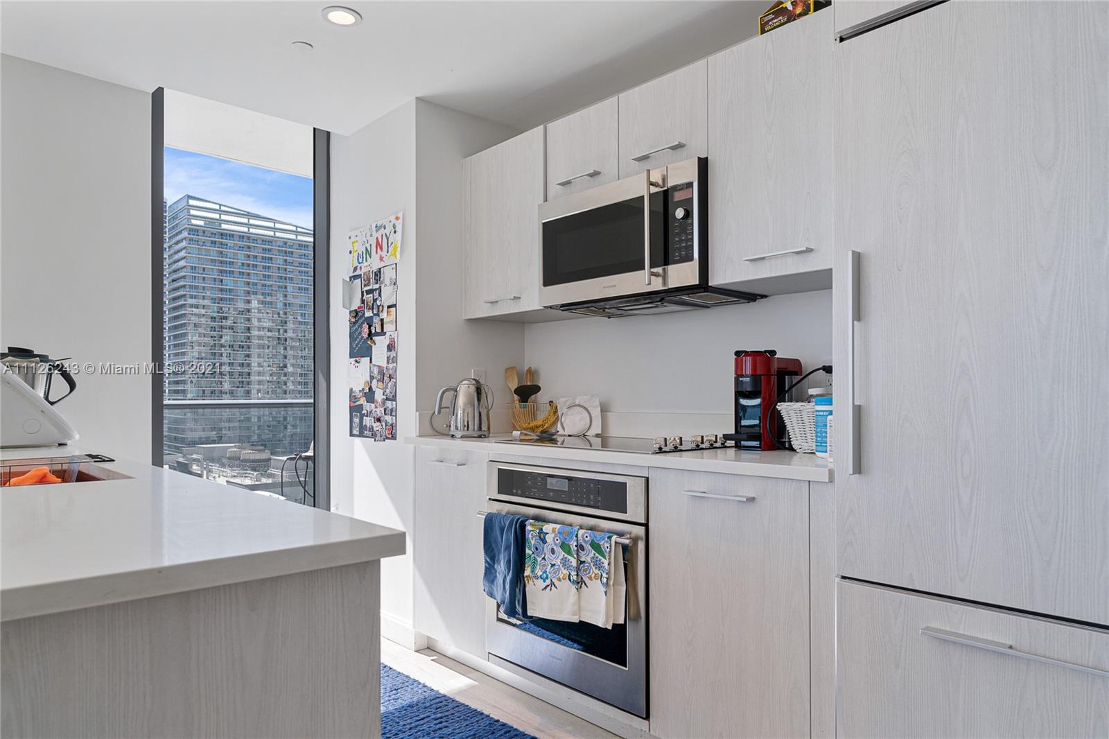 45 Southwest 9th Street, Unit 1803 Miami, FL 33130 - Photo 32 of 100
