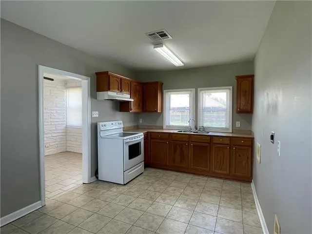 $850 | 12225 River Road, Unit 5, Luling, LA 70070