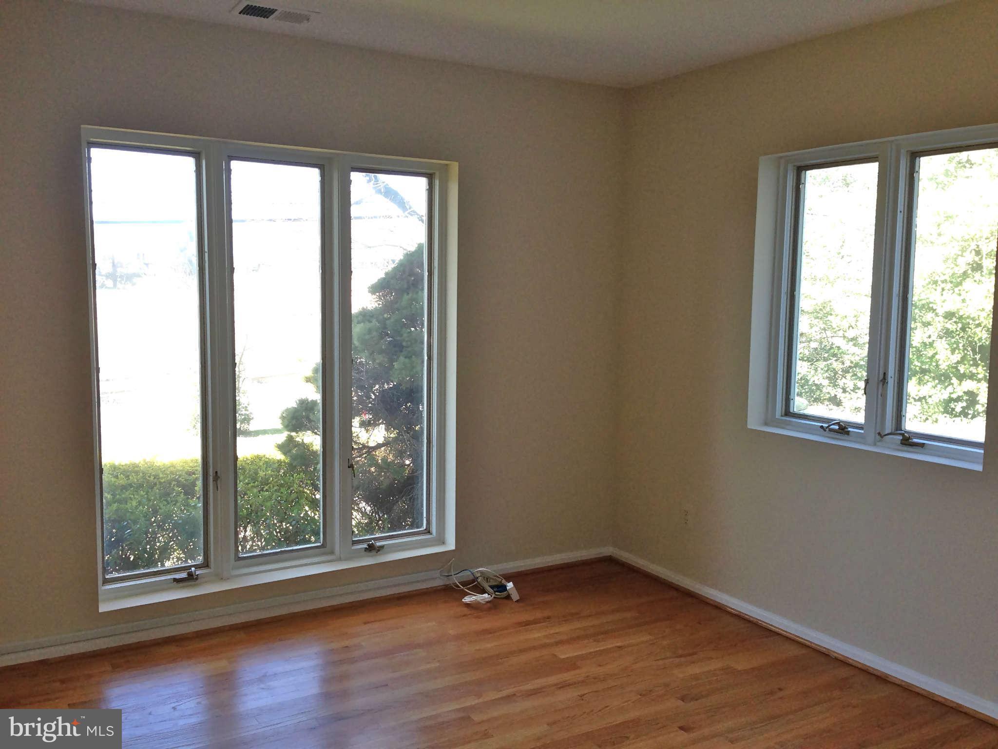 6504 Elmdale Road Alexandria, VA 22312 - Photo 20 of 28 Bedroom