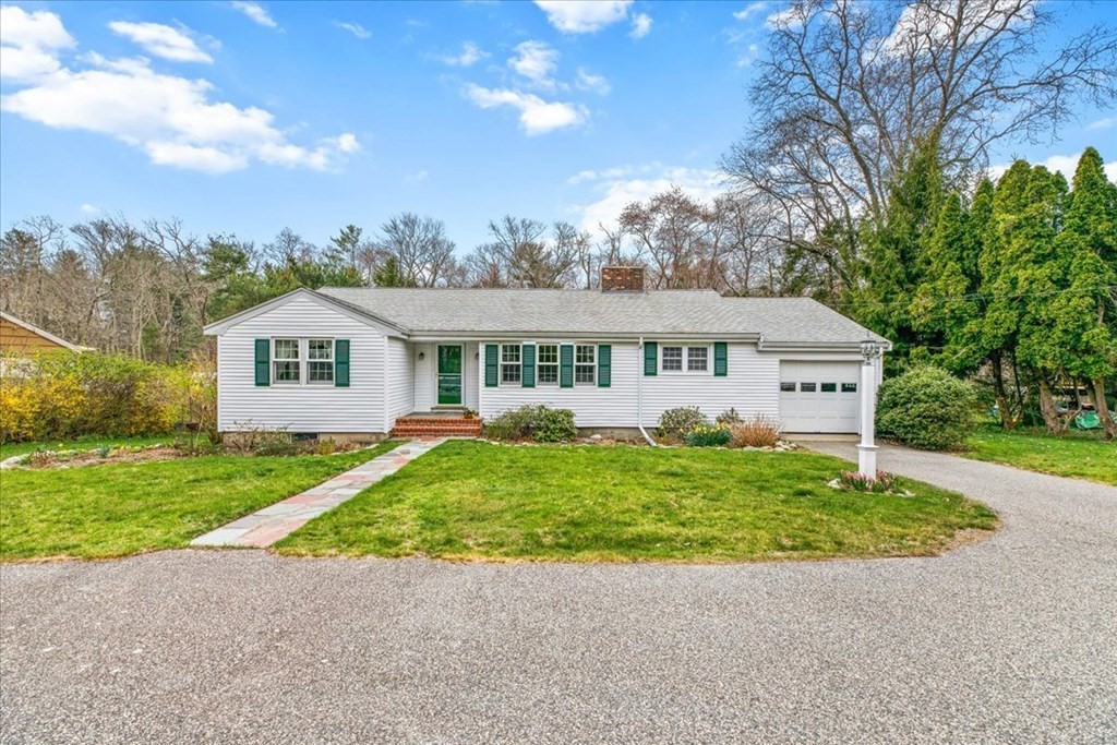 107 Tiffany Road Norwell, MA 02061 - Photo 1 of 34 Gallery Image 1