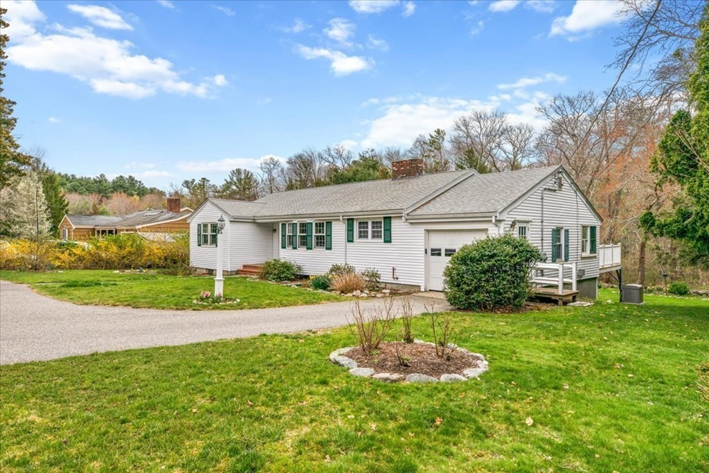 107 Tiffany Road Norwell, MA 02061 - Photo 2 of 34 Gallery Image 2