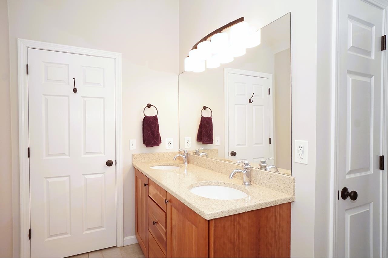 25 Villager Road, Unit 25 Chester, NH 03036 - Photo 32 of 57 Gallery Image 32