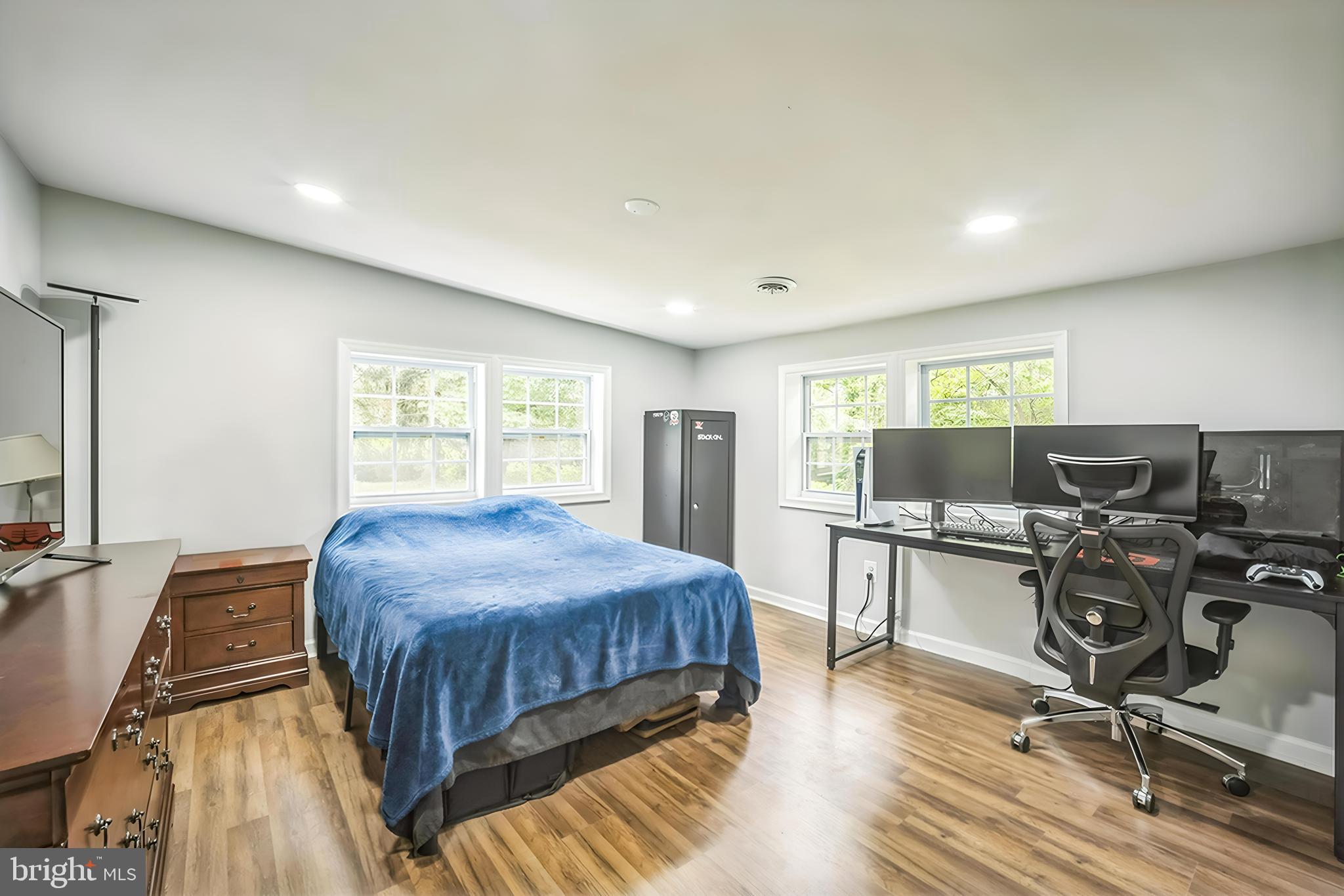 4183 Grant Lane The Plains, VA 20198 - Photo 18 of 29 a bedroom with a bed and furniture