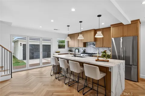 $2,649,000 | 1167 Magnolia Avenue, Manhattan Beach, CA 90266