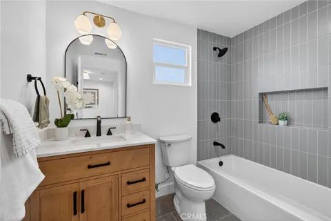 $2,649,000 | 1167 Magnolia Avenue, Manhattan Beach, CA 90266