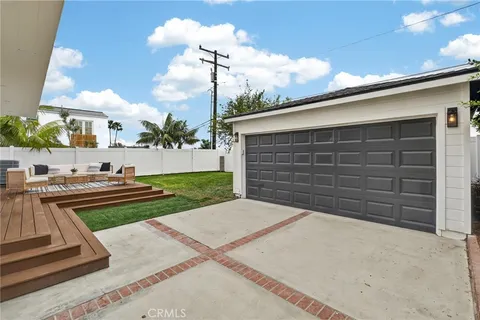 $2,649,000 | 1167 Magnolia Avenue, Manhattan Beach, CA 90266