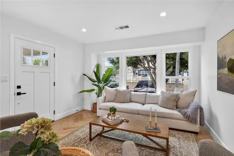 $2,649,000 | 1167 Magnolia Avenue, Manhattan Beach, CA 90266